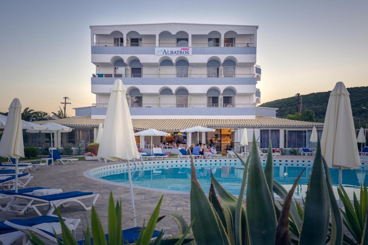 Hotel Albatros Мораїтика Екстер'єр фото