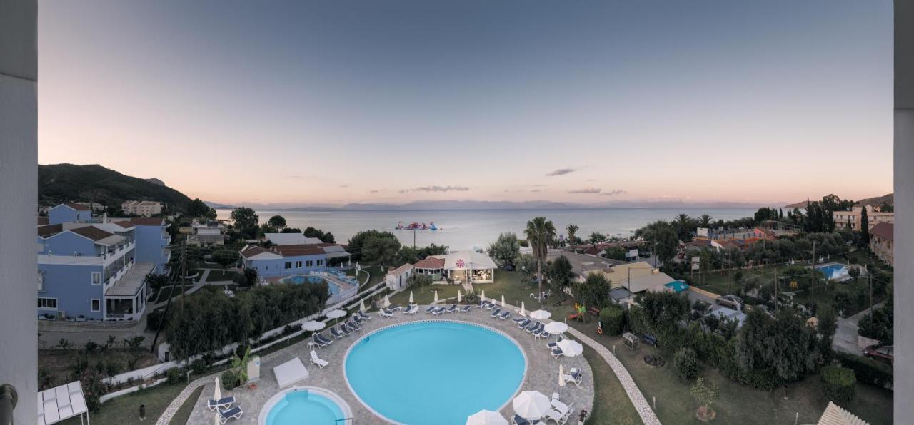 Hotel Albatros Мораїтика Екстер'єр фото