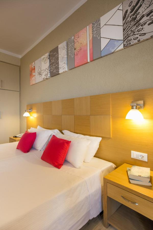 Hotel Albatros Мораїтика Екстер'єр фото