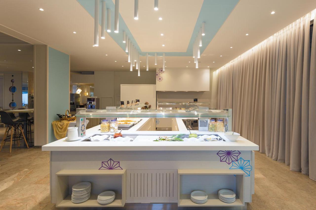 Hotel Albatros Мораїтика Екстер'єр фото