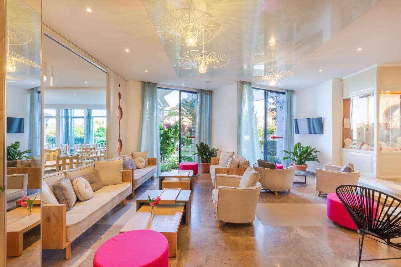Hotel Albatros Мораїтика Екстер'єр фото
