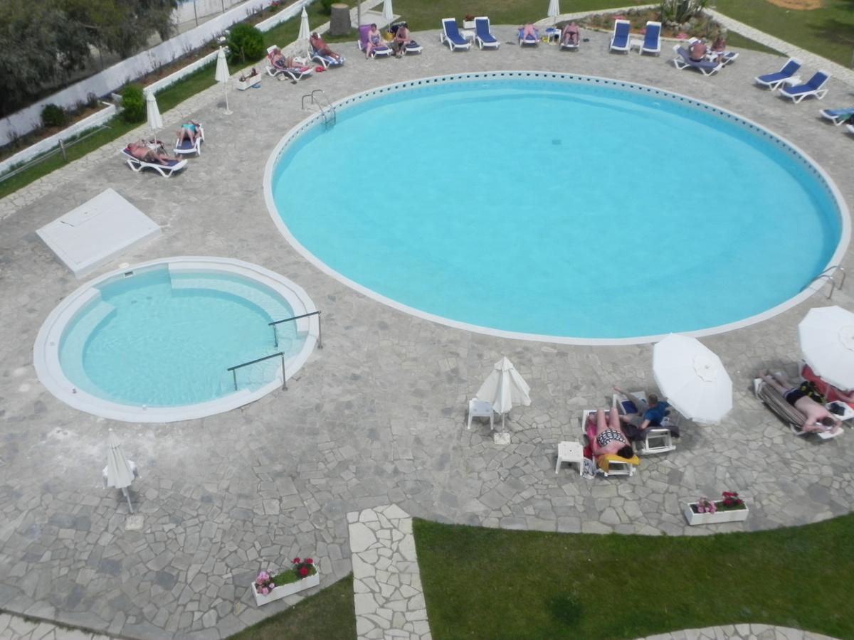 Hotel Albatros Мораїтика Екстер'єр фото