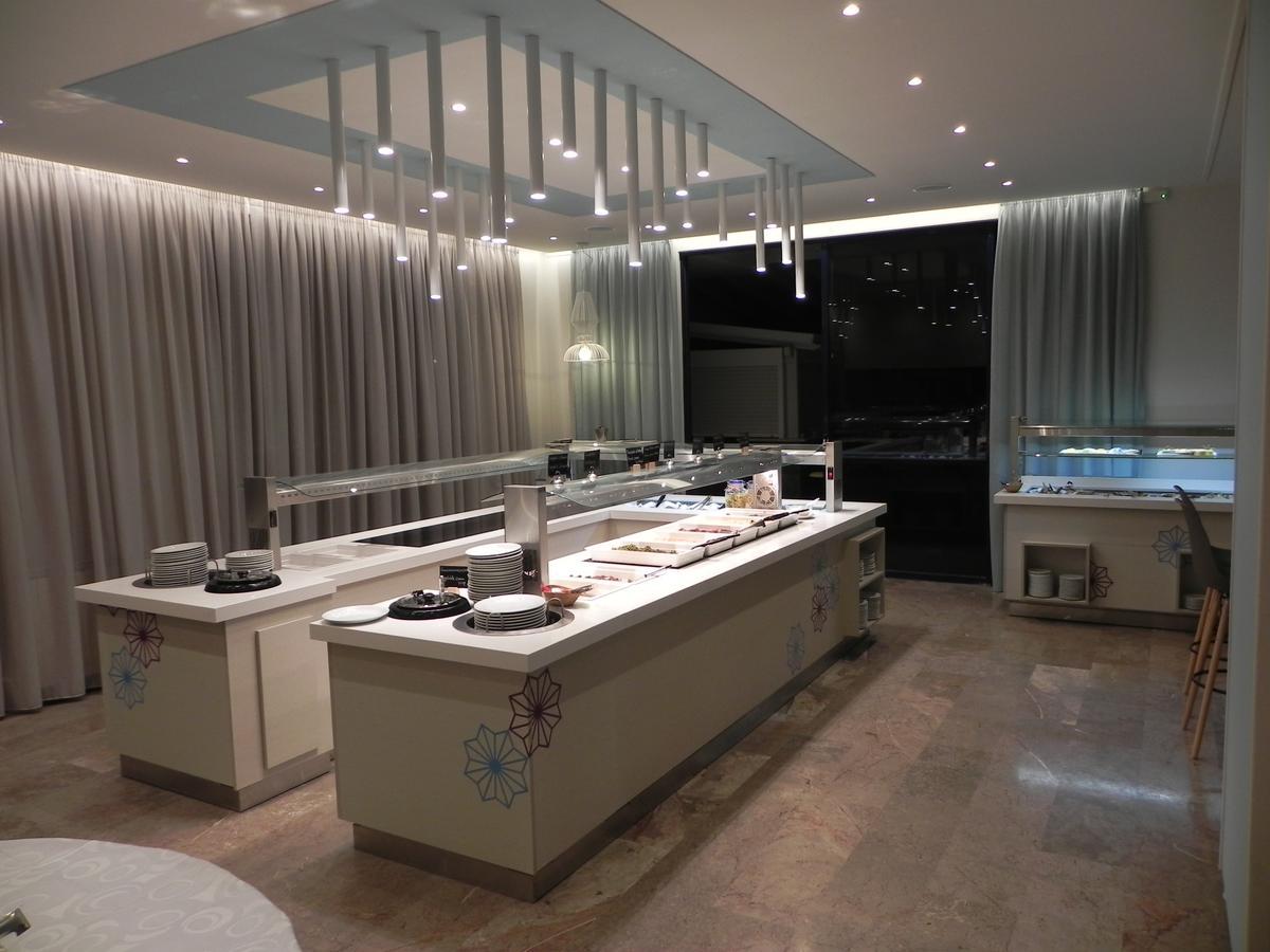 Hotel Albatros Мораїтика Екстер'єр фото